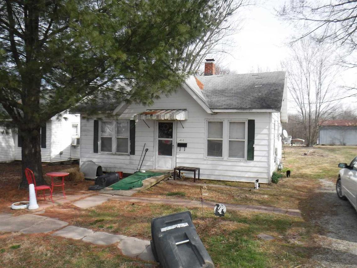 400 S Marshall St., Salem, IL 62881
