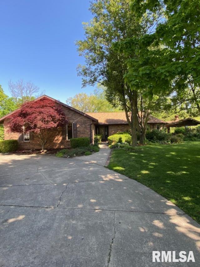 1661 Gladys Ln., Centralia, IL 62801