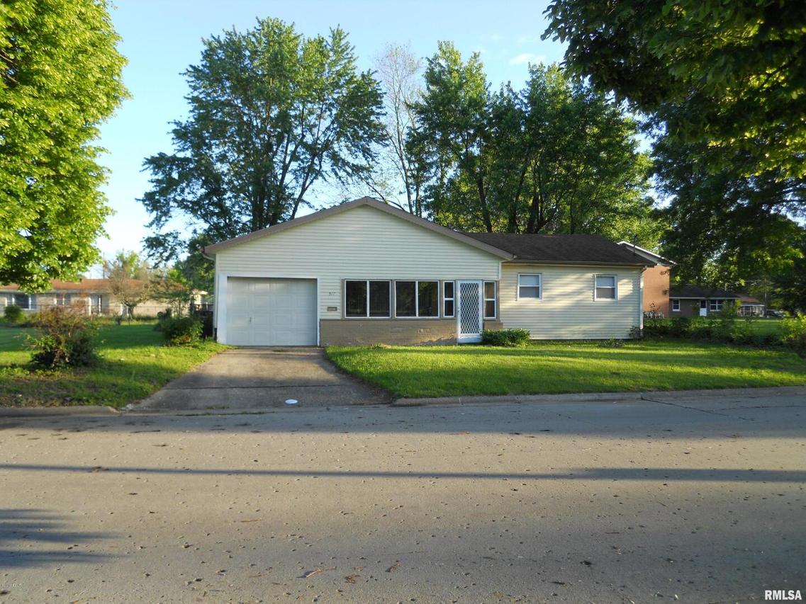 517 E Willow St., Carbondale, IL 62901