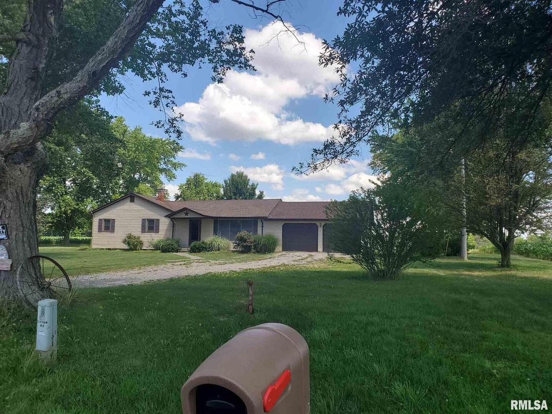 5053 Buckeye Rd., Pinckneyville, IL 62274