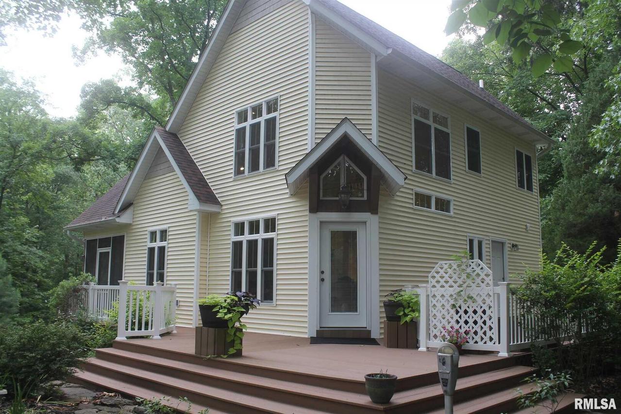 210 Fawn Trail Ln., Makanda, IL 62902