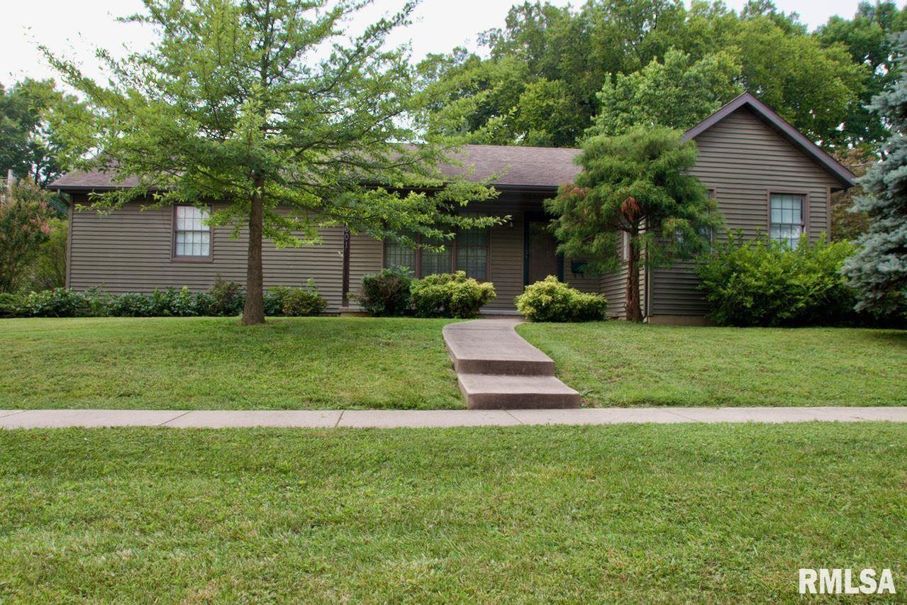 601 N Washington St., Duquoin, IL 62832