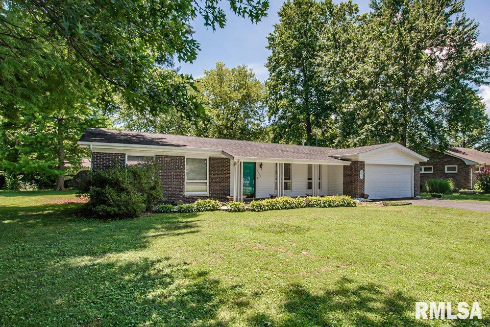 3103 W Woodlawn Pl., Marion, IL 62959