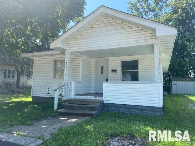 512 W Washington St., Benton, IL 62812