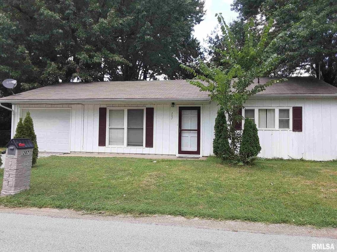 207 S Friedline Dr., Carbondale, IL 62901