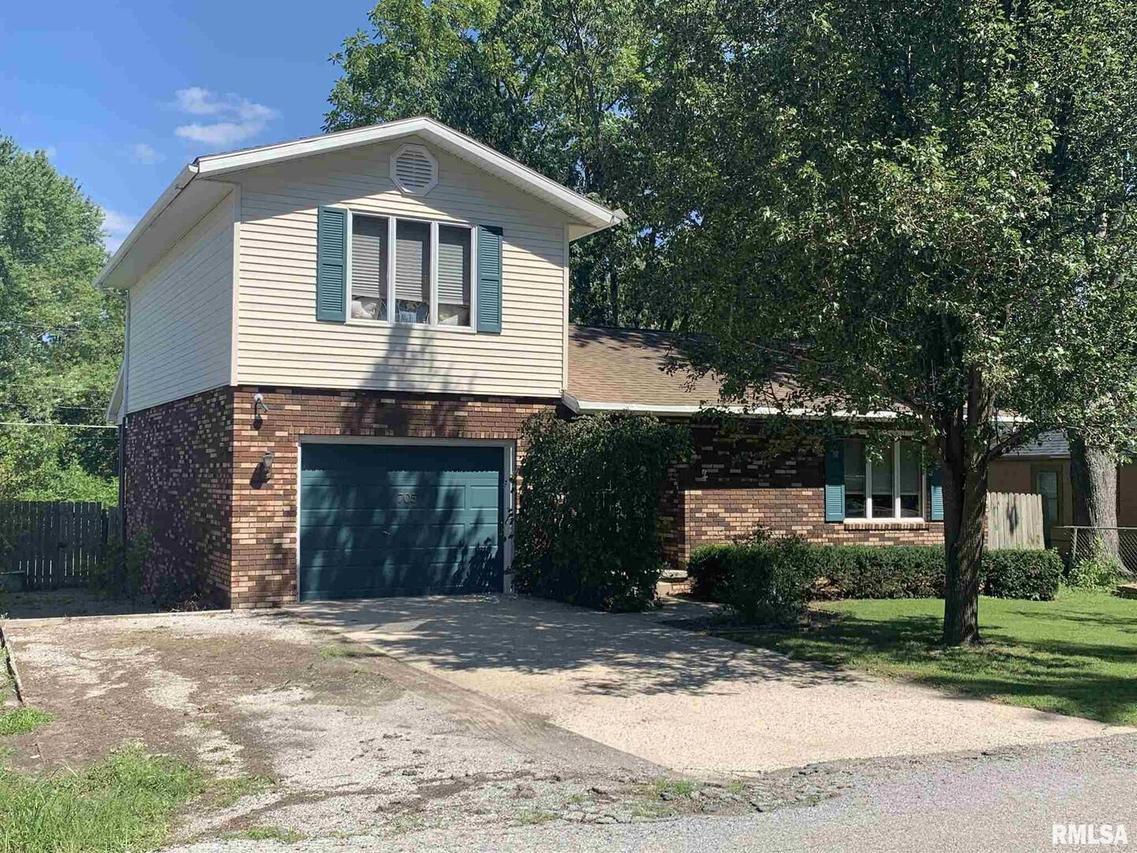 705 N Taft St., Marion, IL 62959