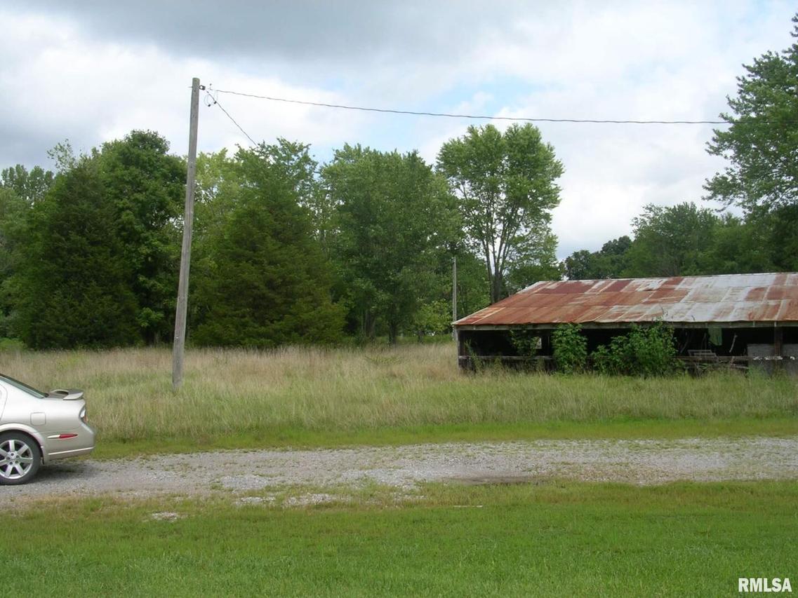 12530 N Highway 45, Ozark, IL 62972