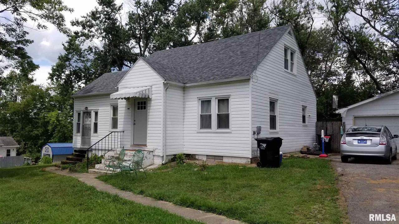 1002 Hess St., Vienna, IL 62995