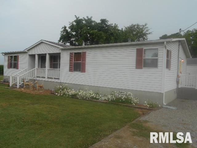 615 S Combs St., Ridgway, IL 62979