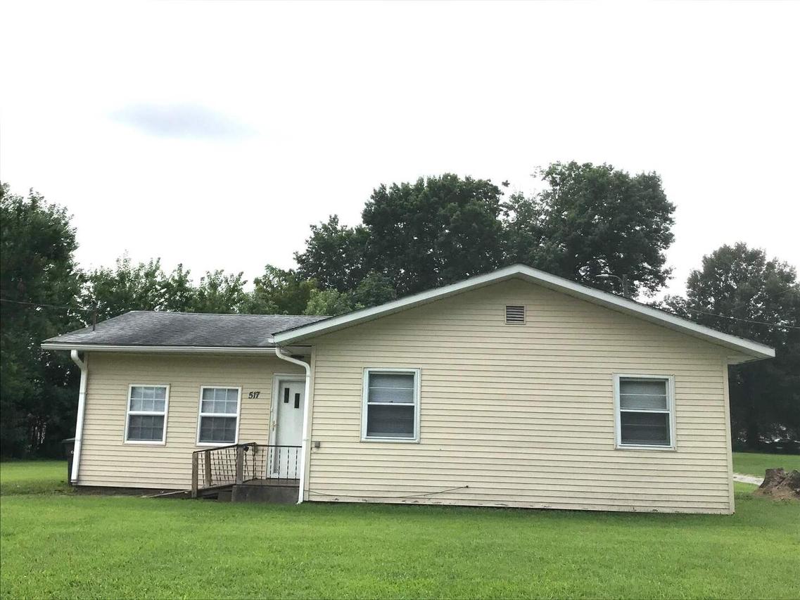 517 E Fisher St., Carbondale, IL 62901