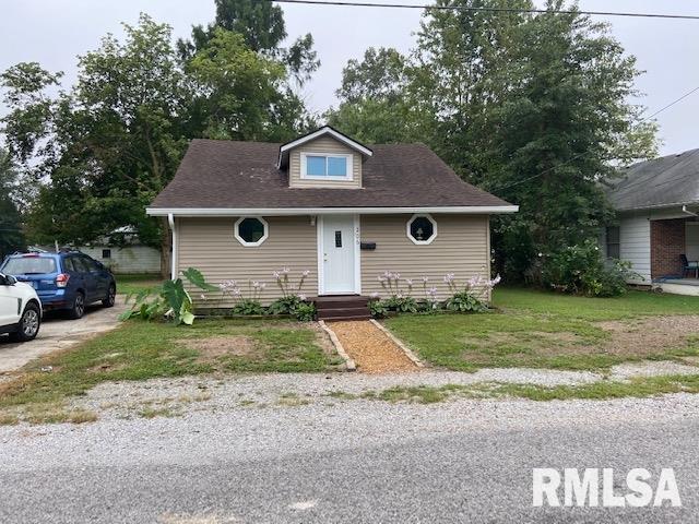 206 E Reed St., Benton, IL 62812