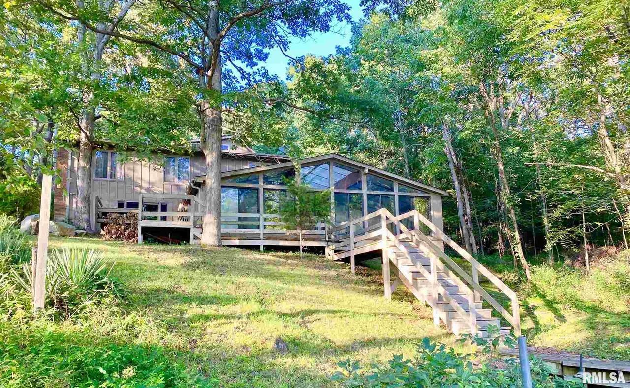 13387 N Shoreland Dr., Marion, IL 62959