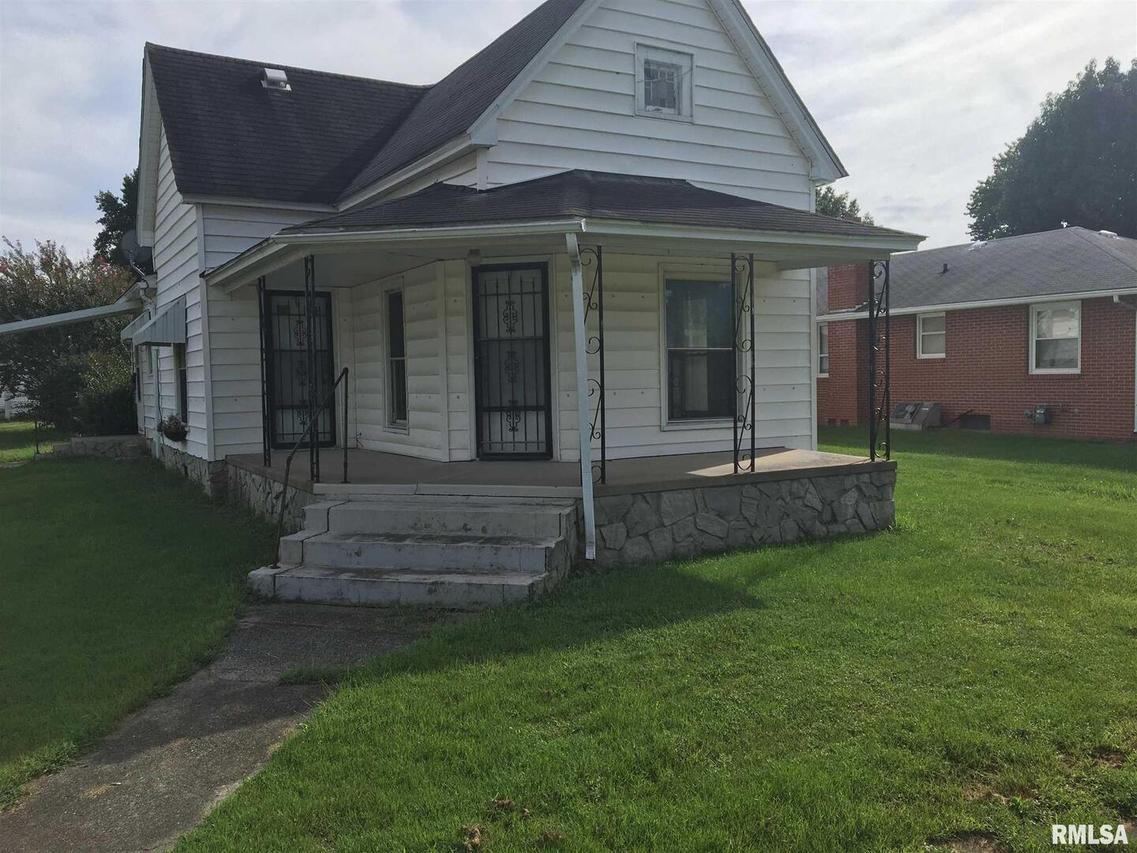 1000 W Adams St., Herrin, IL 62948