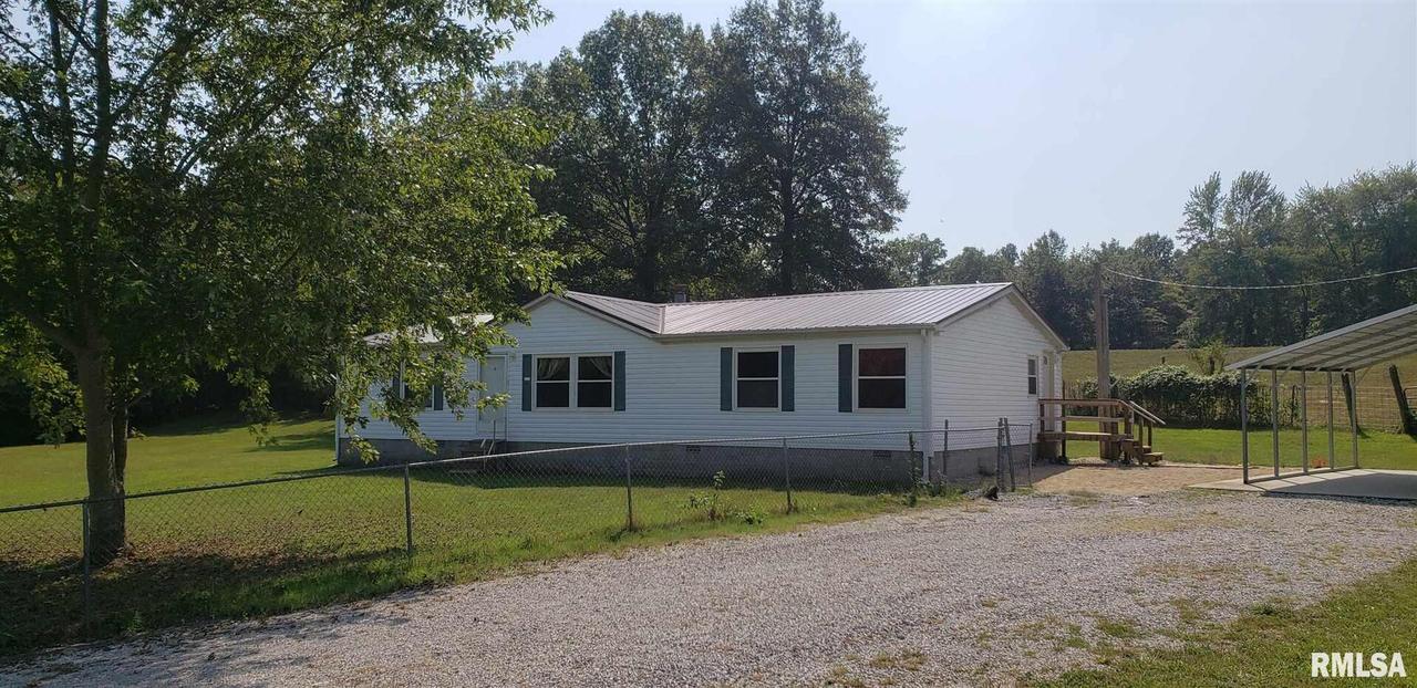 12745 E Oakton Rd., Mt Vernon, IL 62864