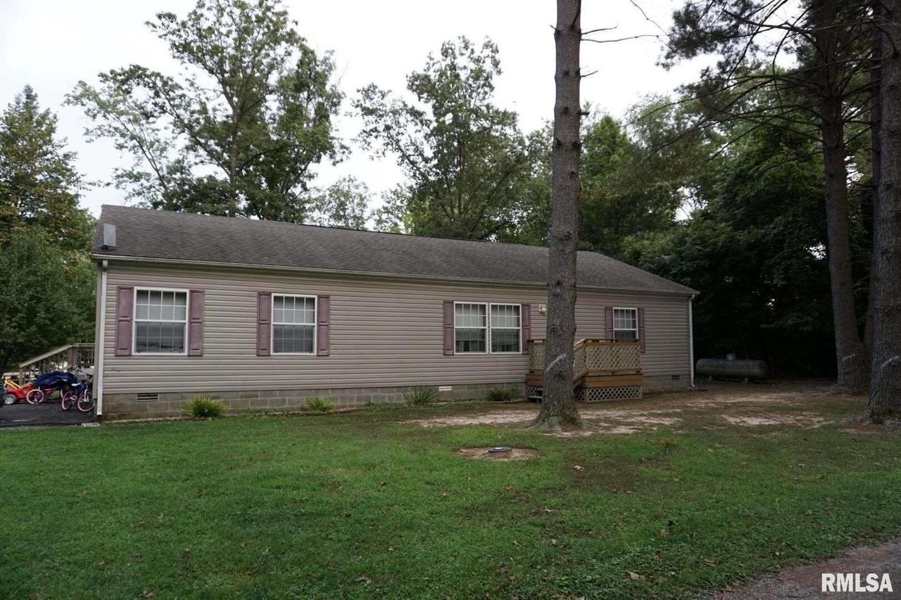 1820 Dogwood Ln., Centralia, IL 62801