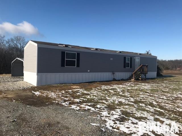 18291 N Clear Ln., Mt Vernon, IL 62864