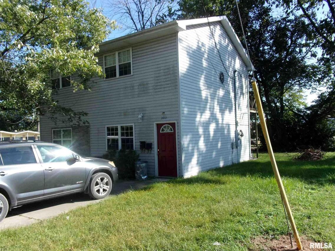 305 N Alley St., Salem, IL 62881