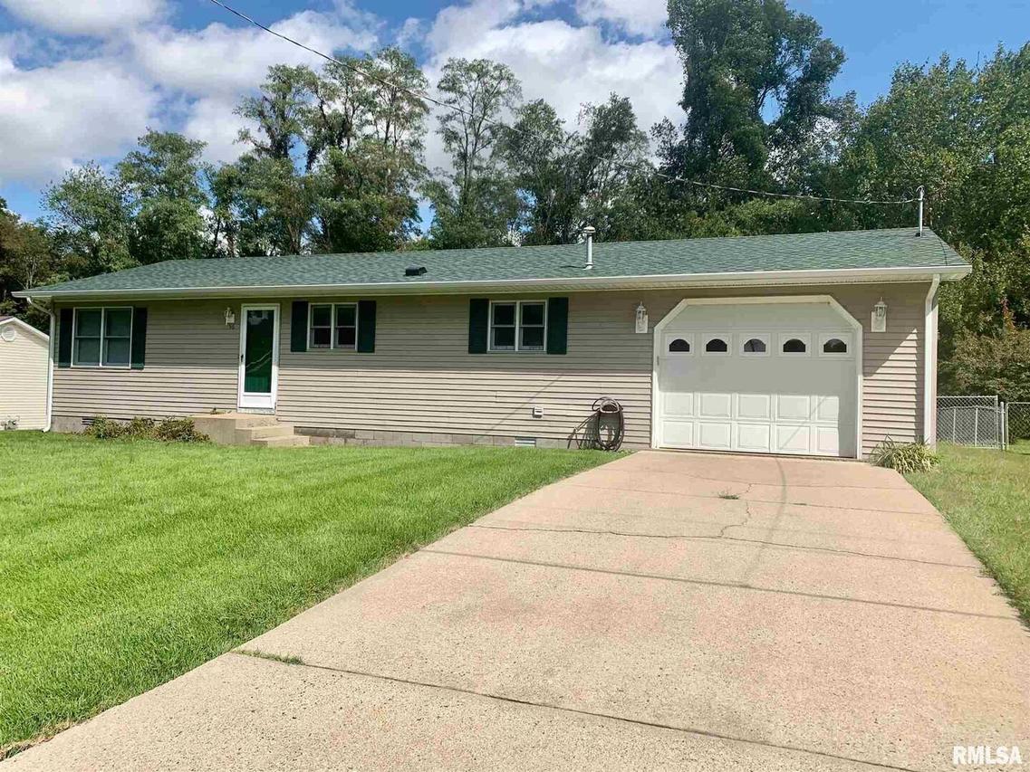 56 Adkins St., Metropolis, IL 62960