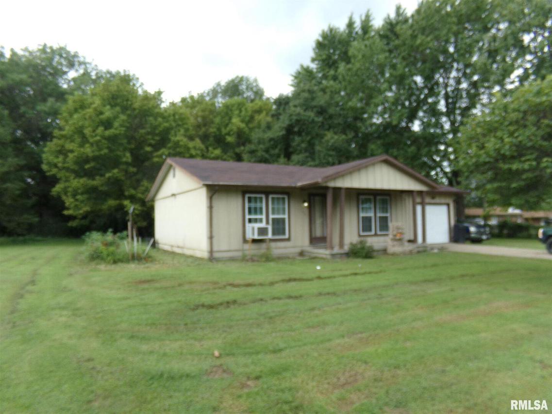 421 N 23rd St., Herrin, IL 62948