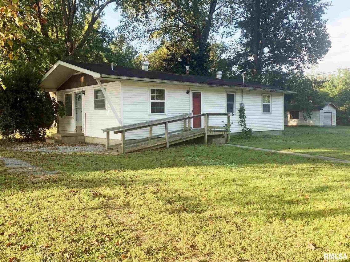 3173 North Ave., Metropolis, IL 62960