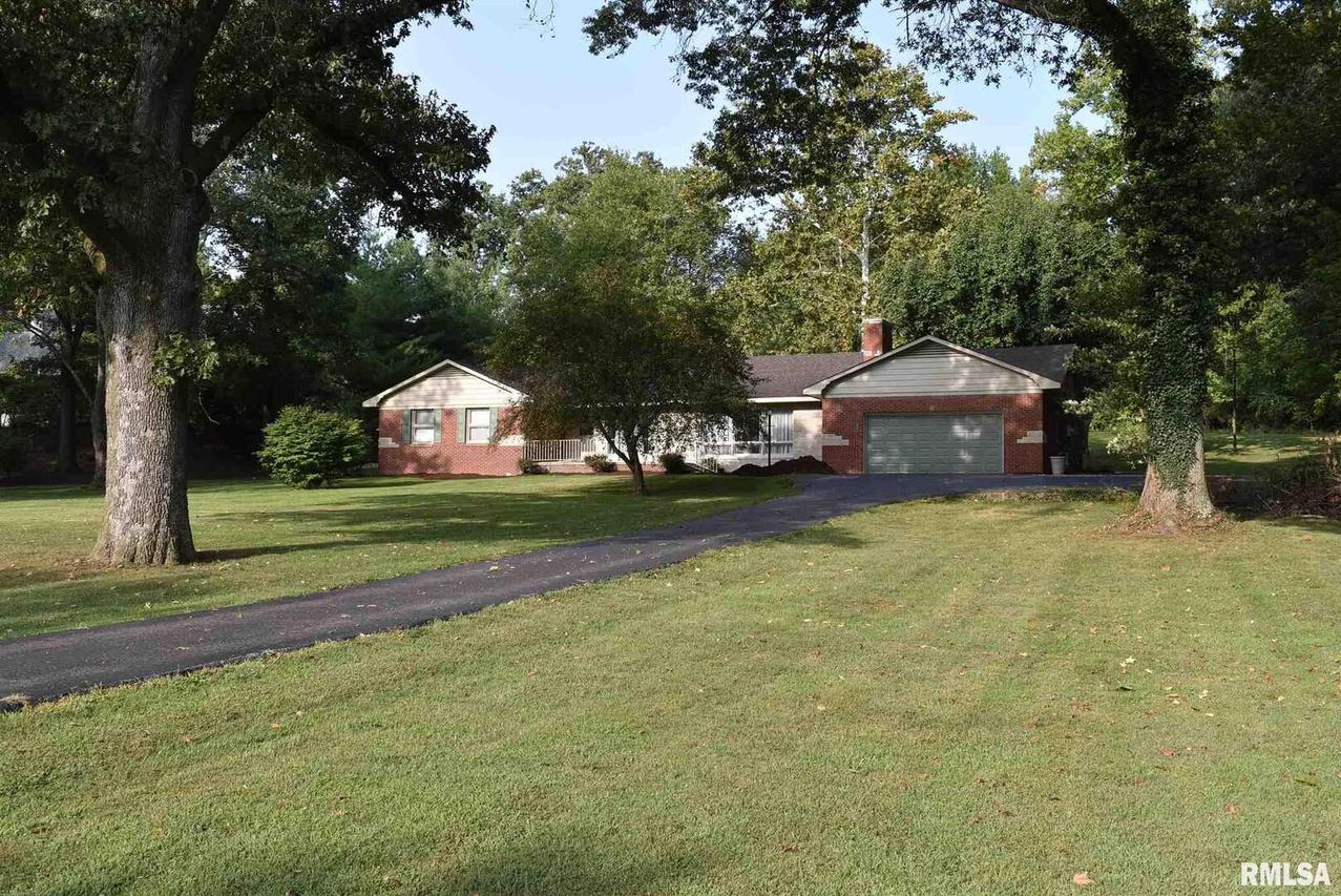 501 N Horrell Ave., West Frankfort, IL 62896