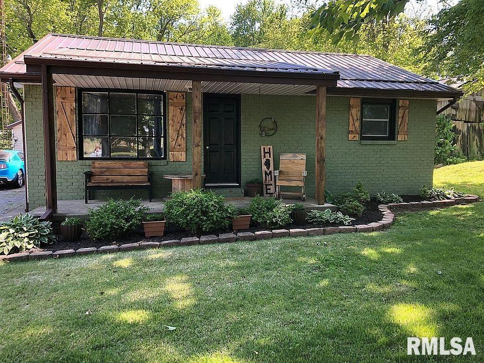 1101 W Ogara St., Harrisburg, IL 62946