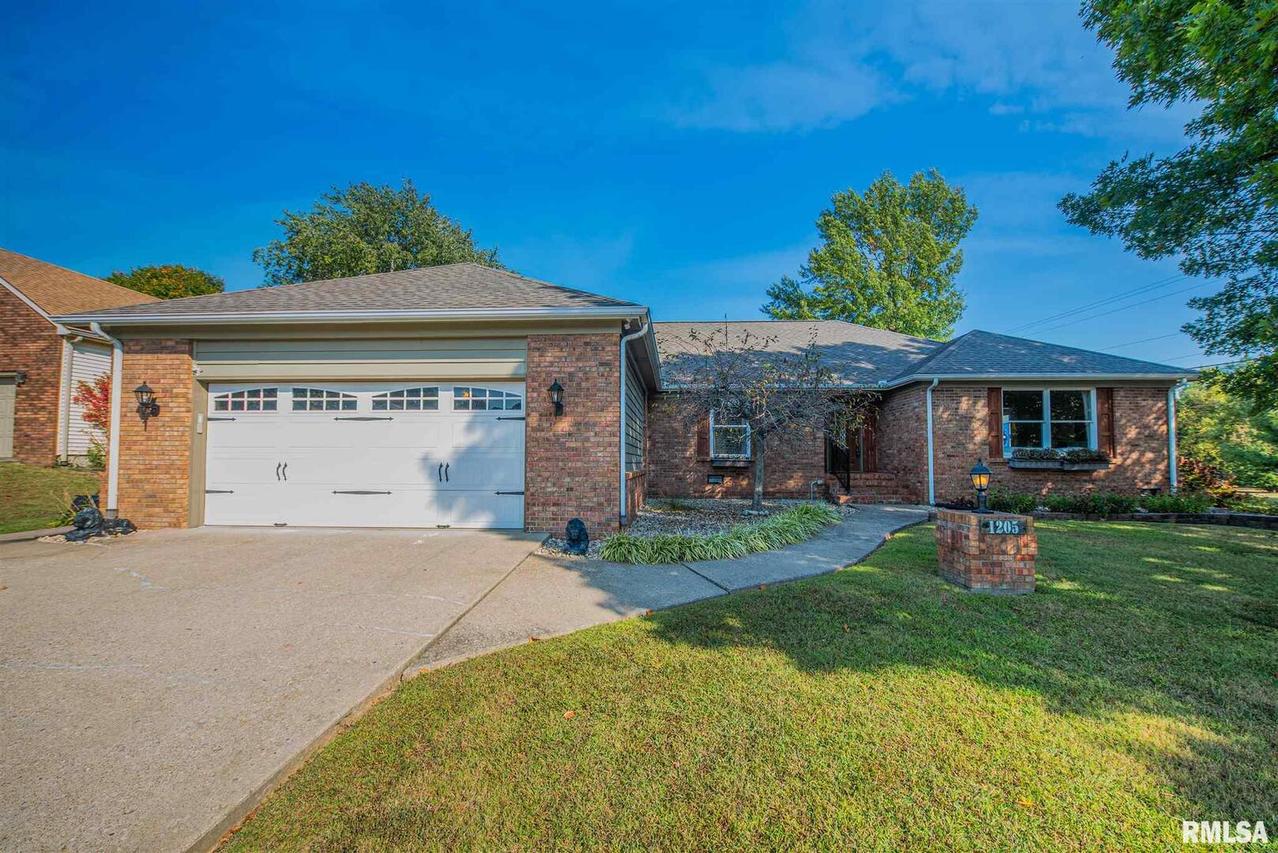 1205 Abbey Ln., Marion, IL 62959