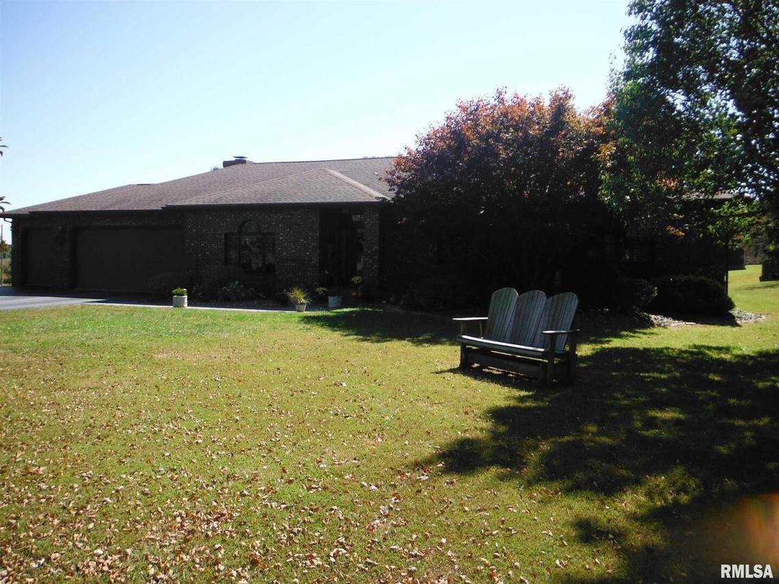 320 Willow Ln., Anna, IL 62906