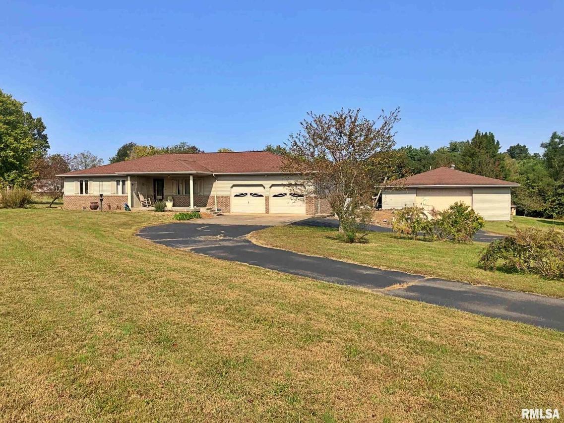 261 Highway 146 W Rd., Golconda, IL 62938