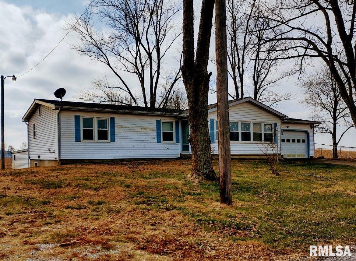 1565 County Road 1400 N Rd., Carmi, IL 62821