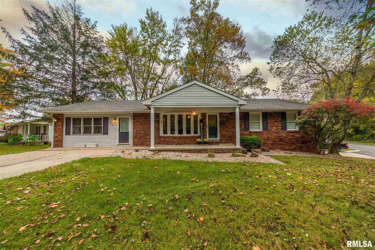 672 Indian Hill Dr., Herrin, IL 62948