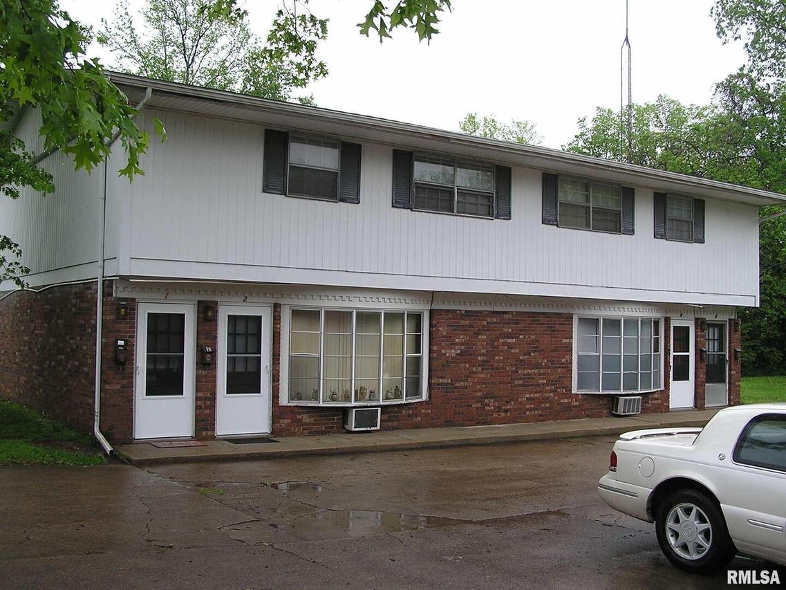 811 W High St., Carbondale, IL 62901