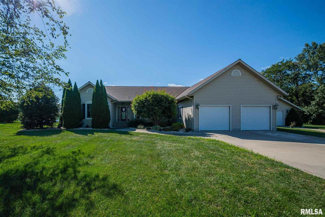 137 Twelve Oaks Dr., Murphysboro, IL 62966