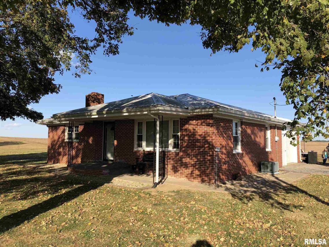 1454 County Road 1150 N Rd., Carmi, IL 62821