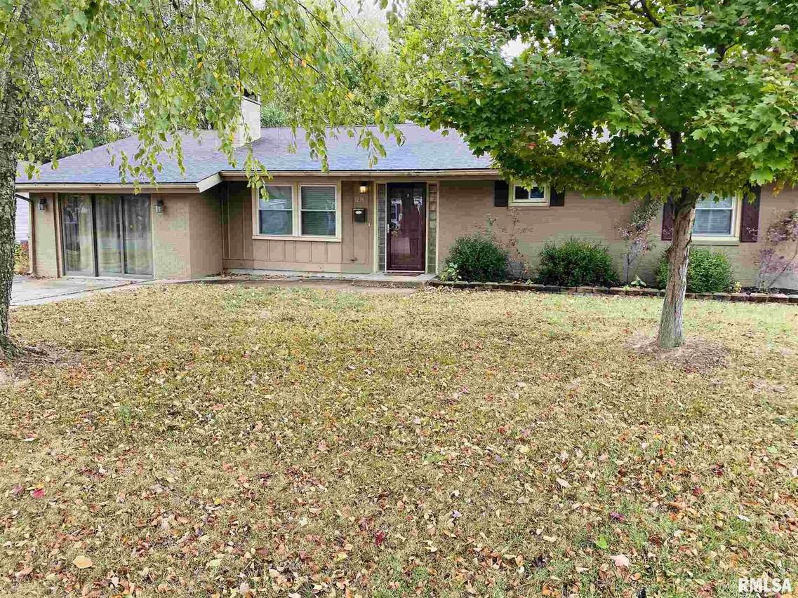 1230 S Lincoln St., Centralia, IL 62801