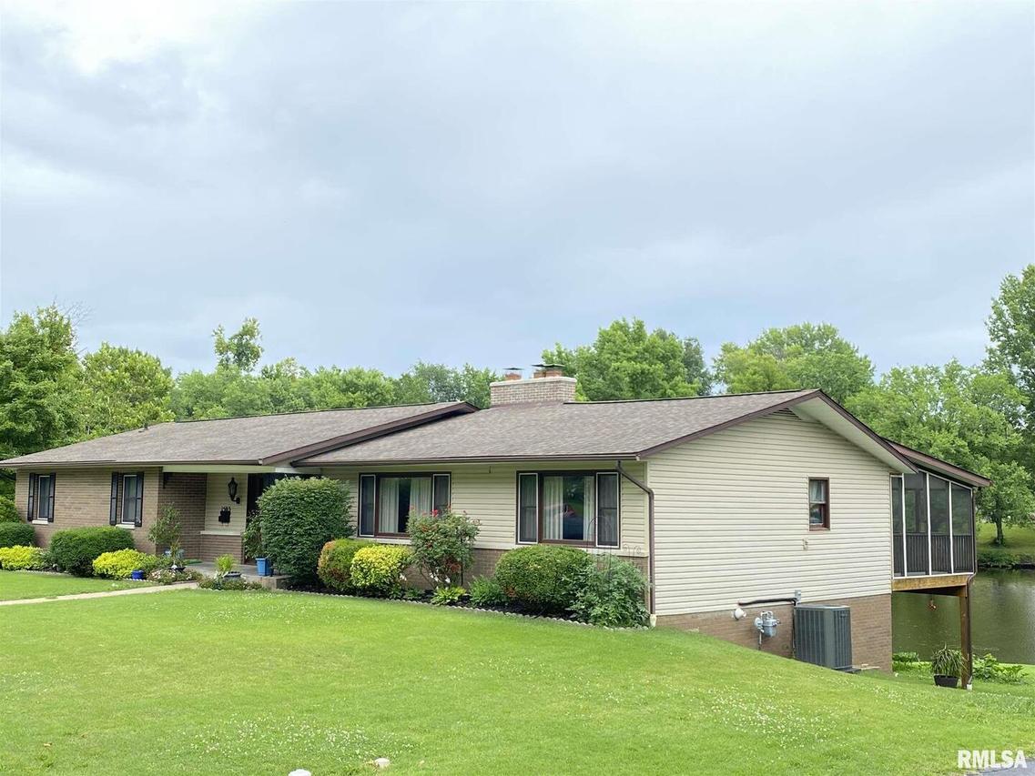 1503 Tina Dr., Murphysboro, IL 62966