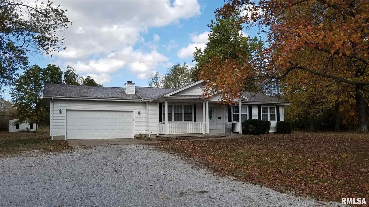 5354 E Illinois Highway 15 Hwy., Woodlawn, IL 62898