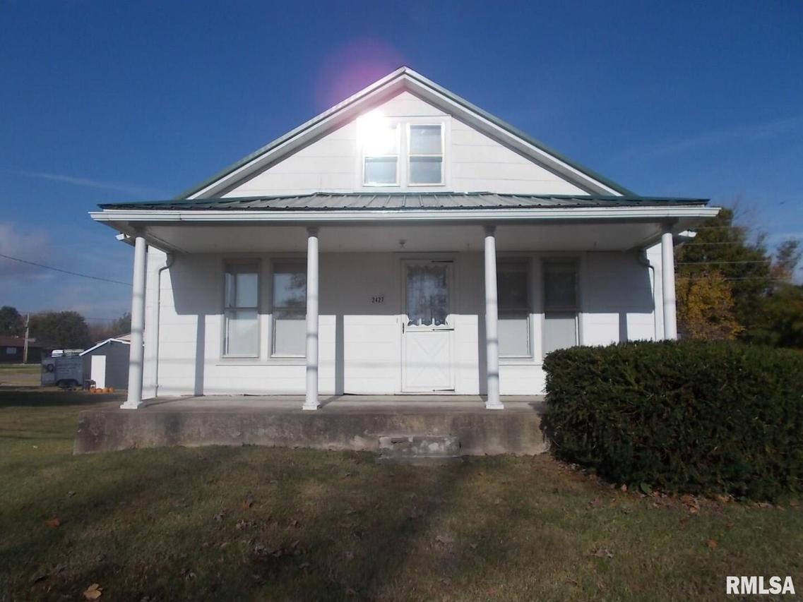 2427 State St., Chester, IL 62233