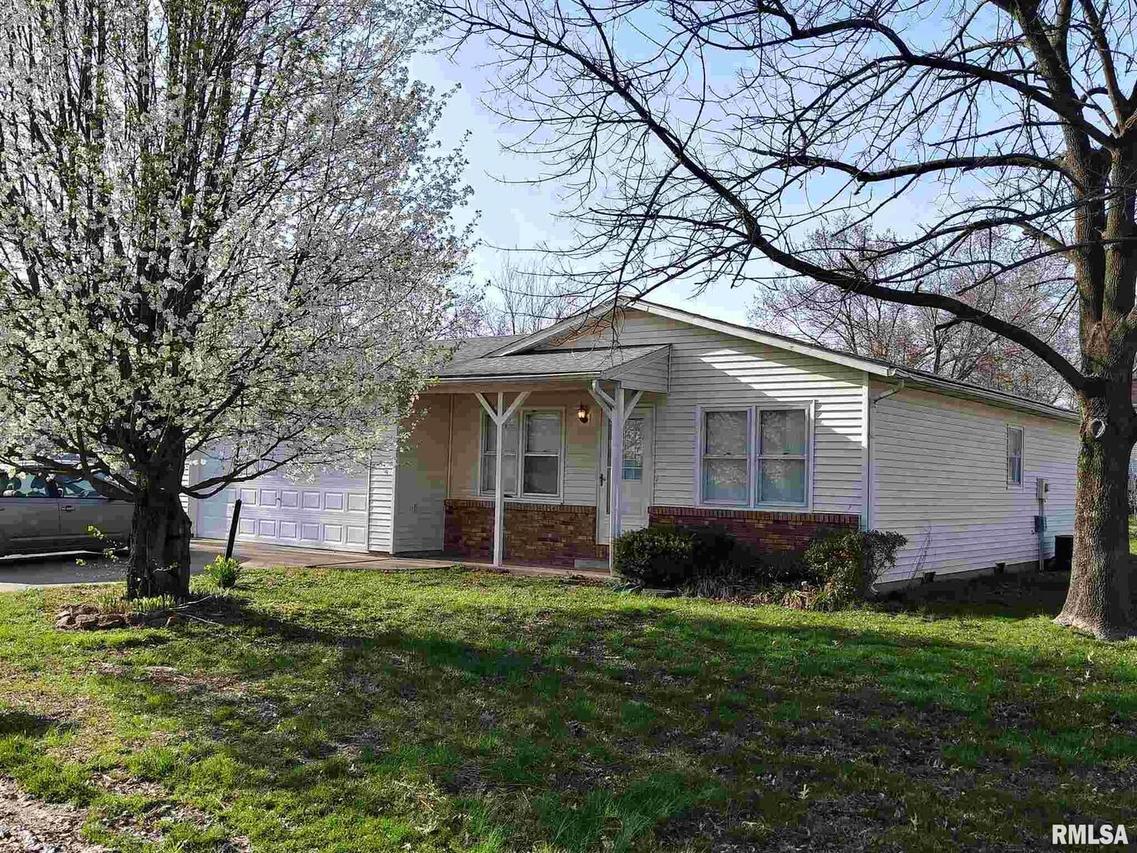 1396 Coral Way, Carbondale, IL 62901