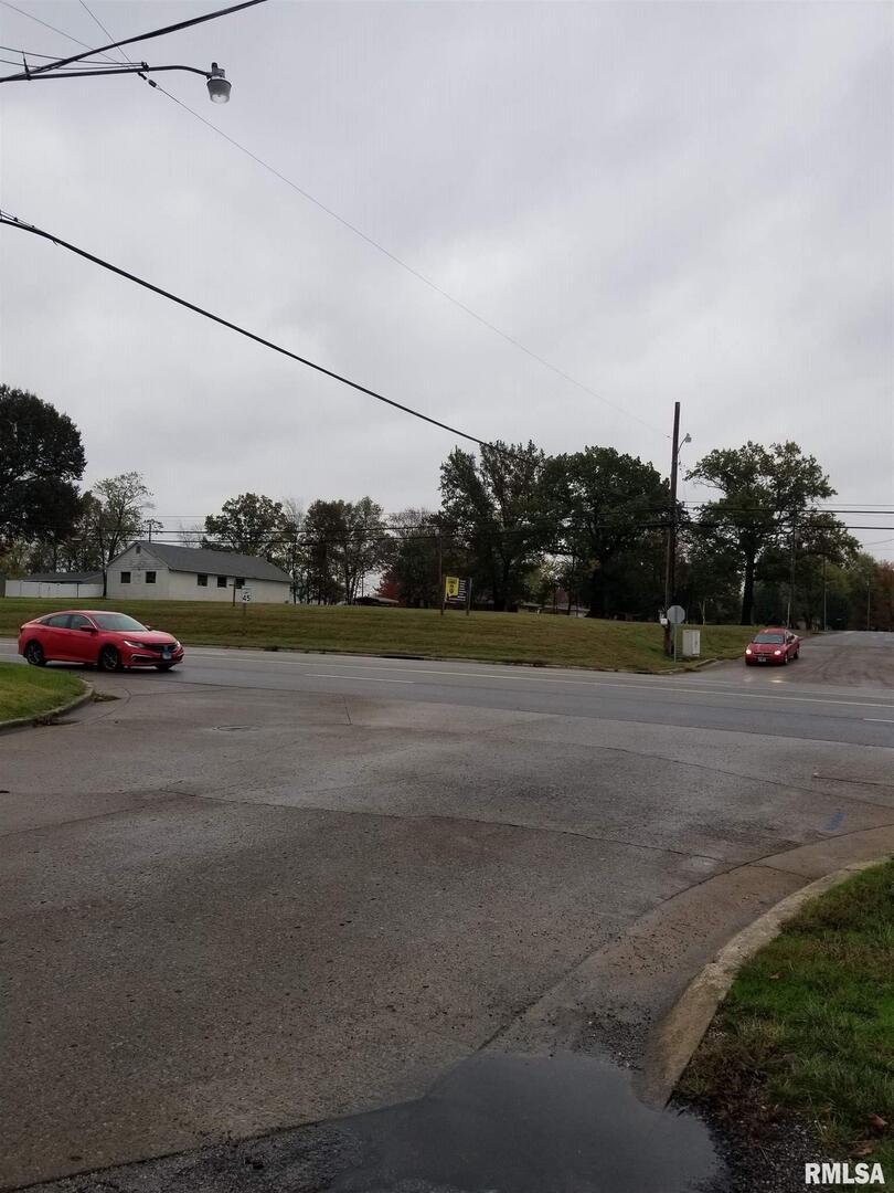 101 E Ford St., Energy, IL 62933