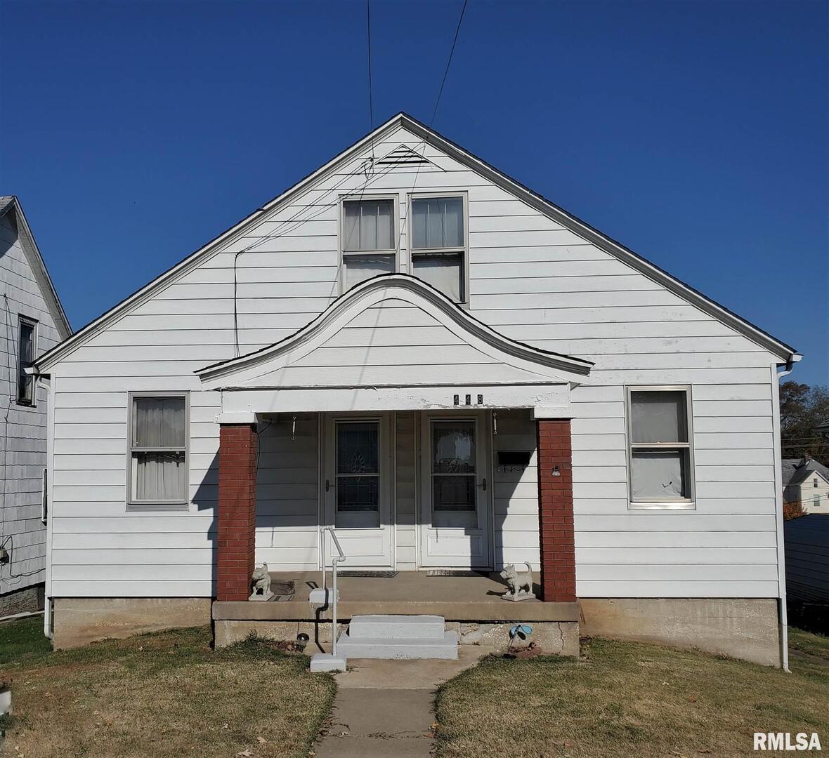 448 W Holmes St., Chester, IL