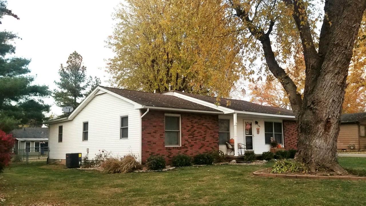 500 Lakeshore Dr., Carterville, IL 62918