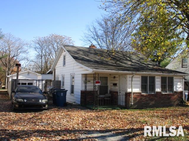 810 S 25th St., Mt Vernon, IL 62864