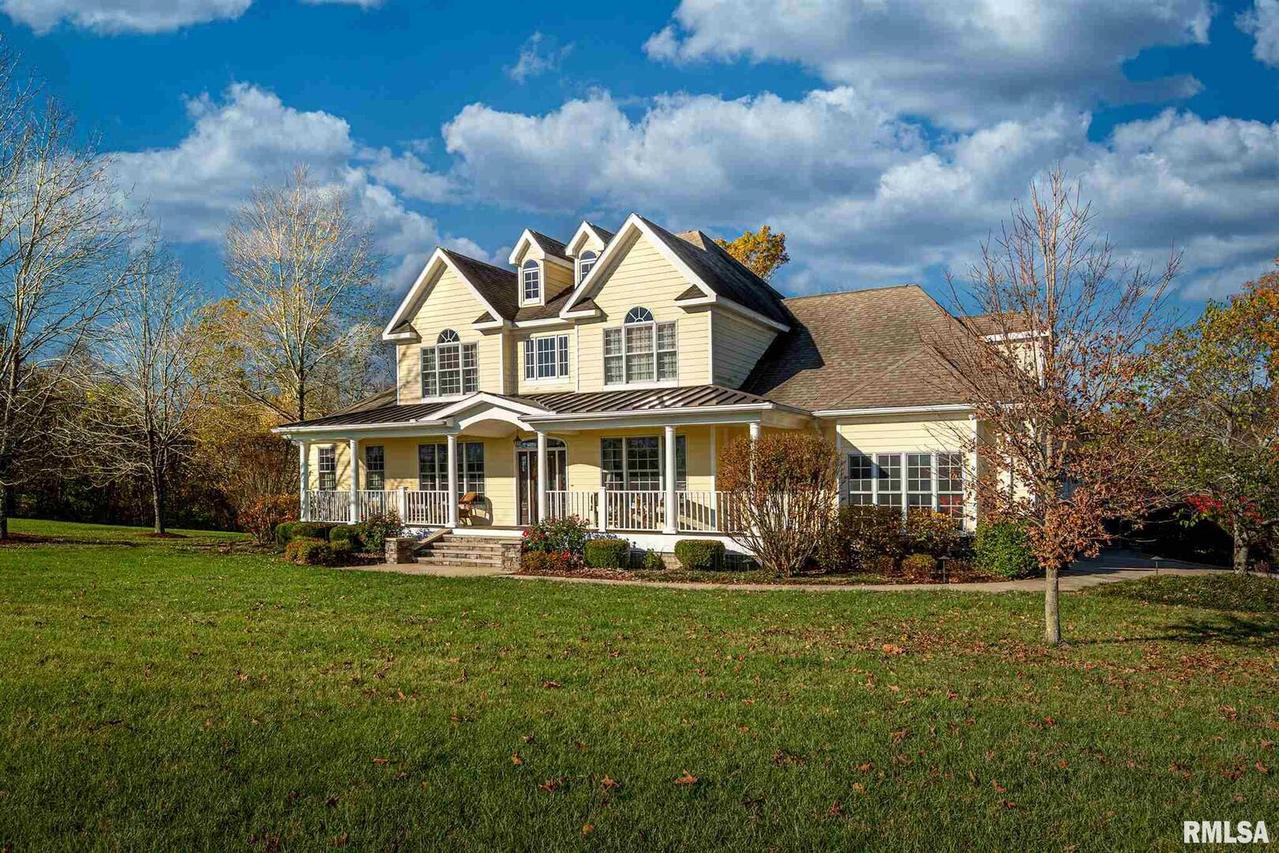 1529 Stone Creek Dr., Makanda, IL 62958