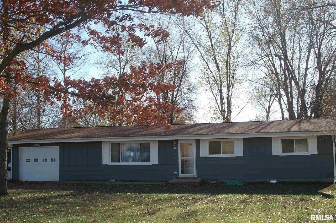 606 W Ford St., Energy, IL 62933