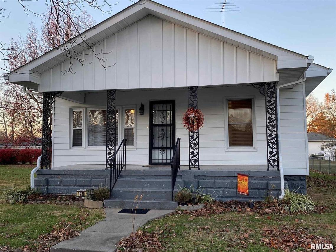 1930 Wall St., Murphysboro, IL 62966