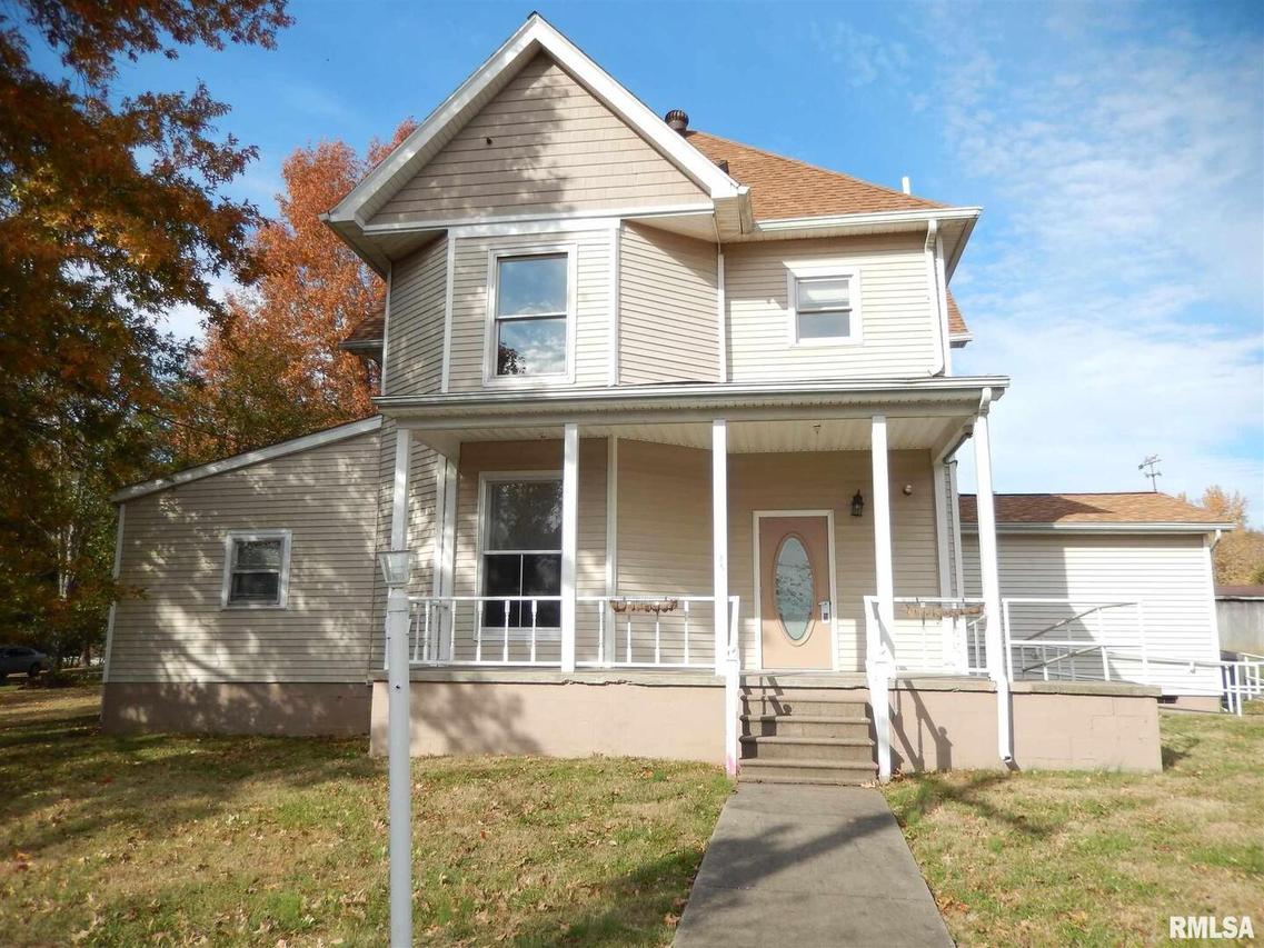 114 E Ash St., Cobden, IL 62920