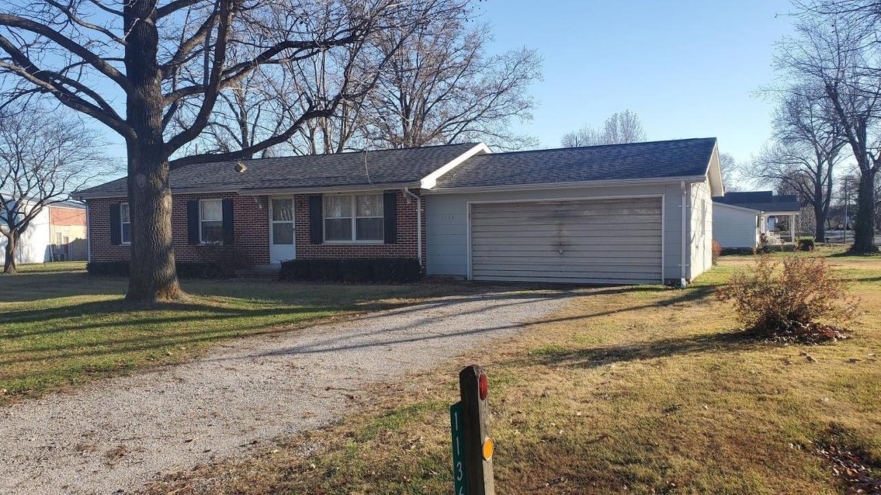 1136 Iowa St., Pinckneyville, IL 62274