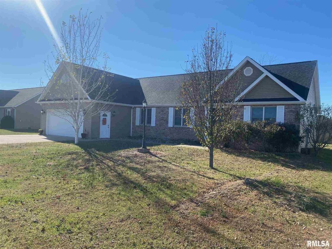 3205 Mustang St., Herrin, IL 62948