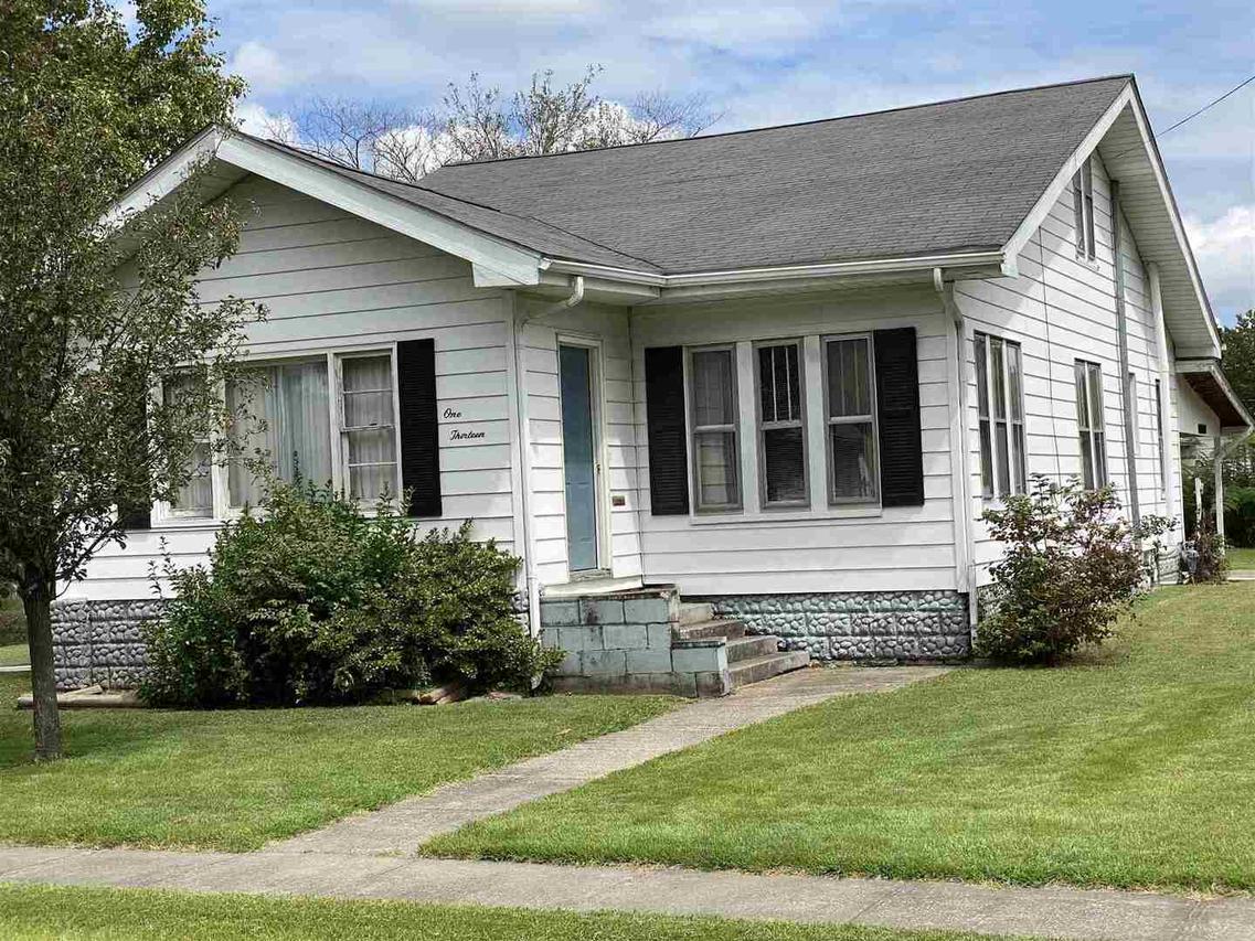 113 S 1st St., Marion, IL 62959